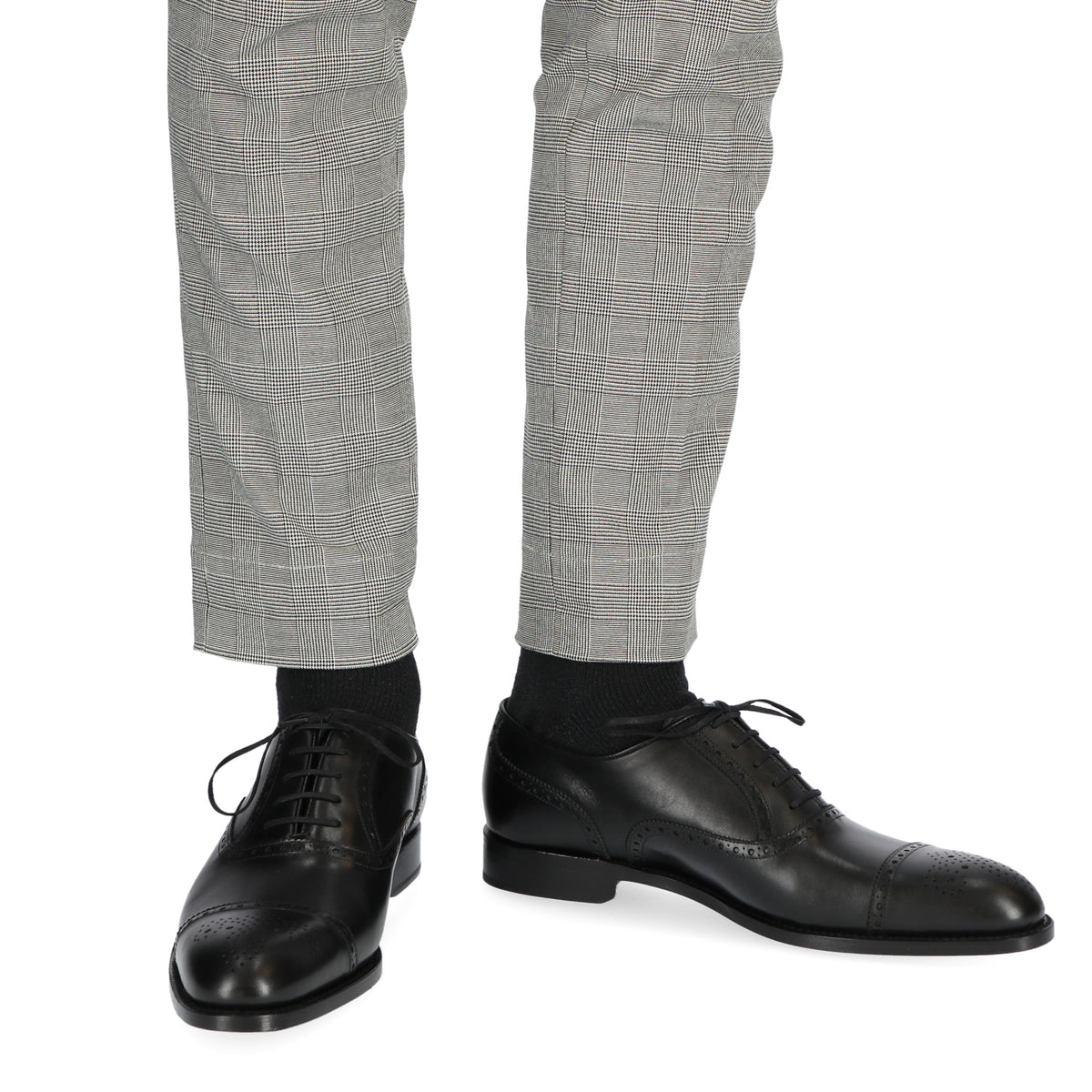 Breaking In Your Leather Dress Shoes  The Hartt Shoe Company