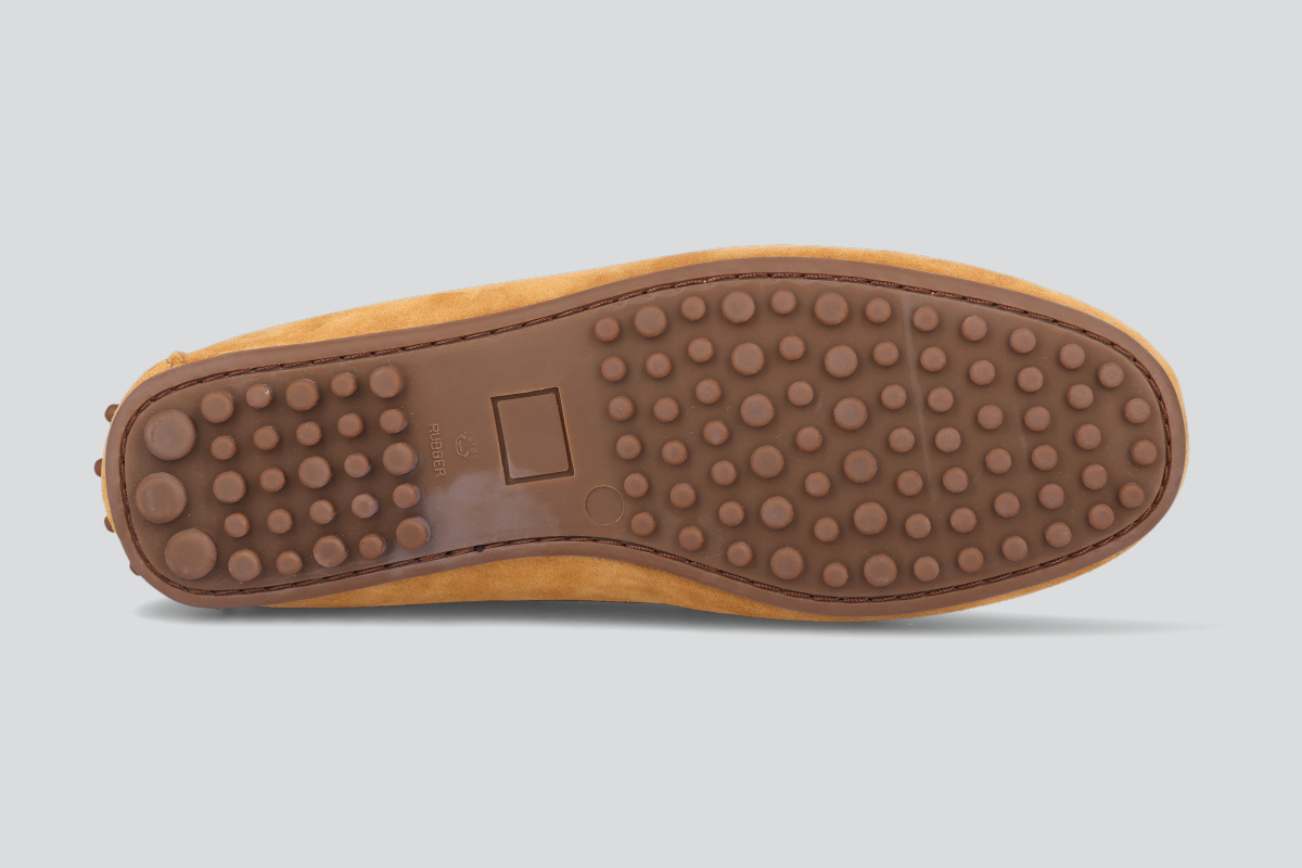 The sole of tan men's miles driver loafers from the Hartt Shoe Company