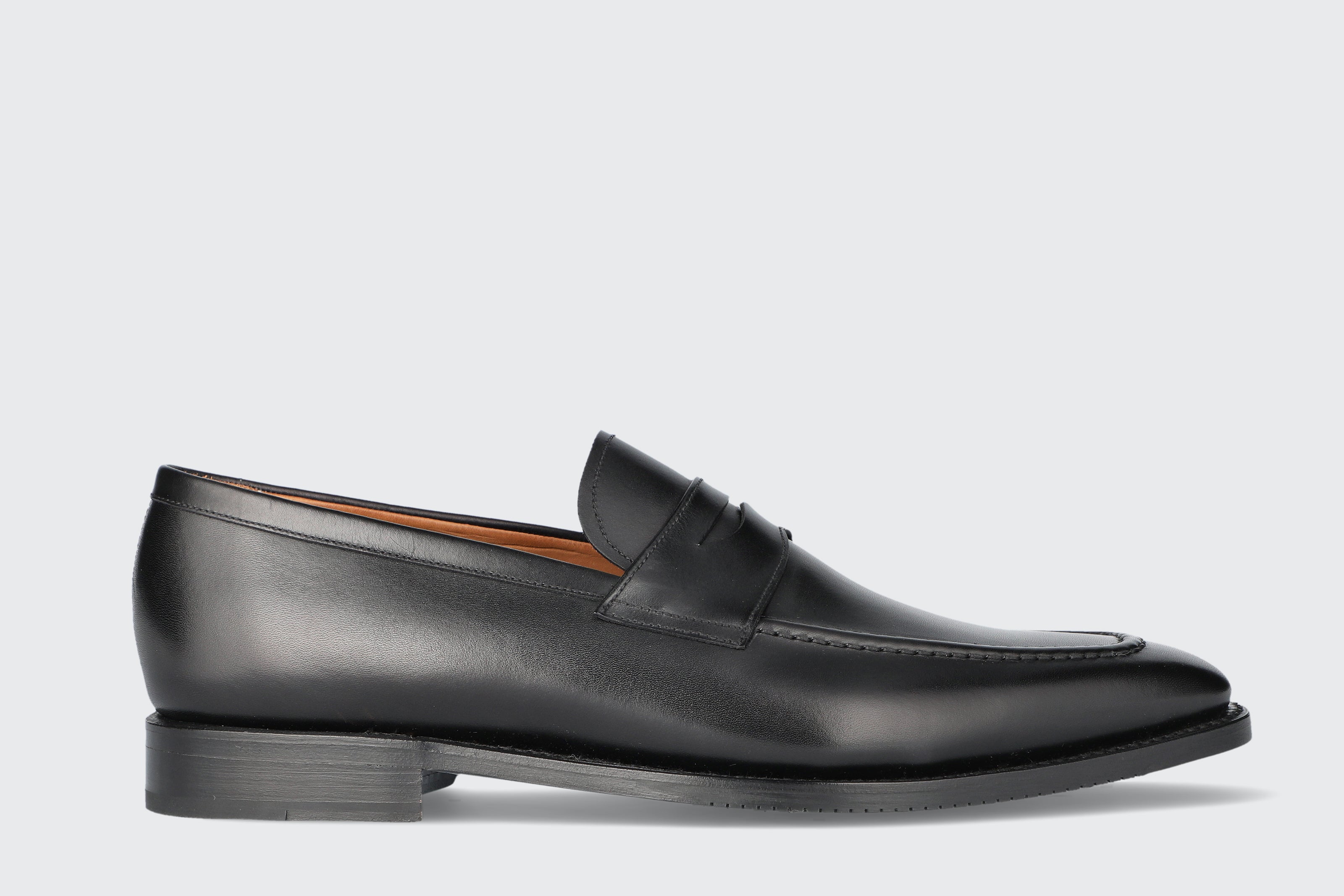 Montgomery Loafer in Black | The Hartt Co. – The Hartt Shoe Company